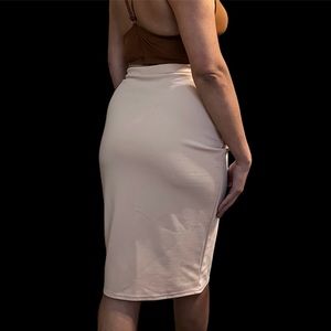 (NWOT) Missguided Pastel Pink Bodycon Midi Skirt - US Size 10